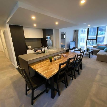 2 Bed 2 Bath Luxury Apartment In Braddon Canberra - Free Heated Pool, Gym, Parking Zewnętrze zdjęcie