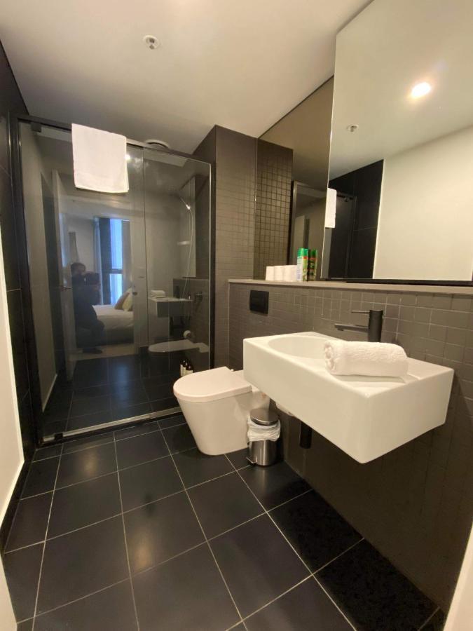 2 Bed 2 Bath Luxury Apartment In Braddon Canberra - Free Heated Pool, Gym, Parking Zewnętrze zdjęcie