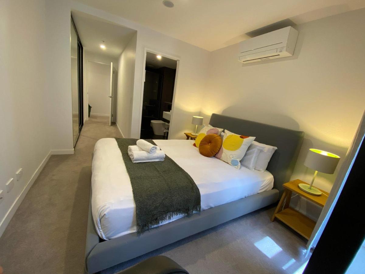 2 Bed 2 Bath Luxury Apartment In Braddon Canberra - Free Heated Pool, Gym, Parking Zewnętrze zdjęcie